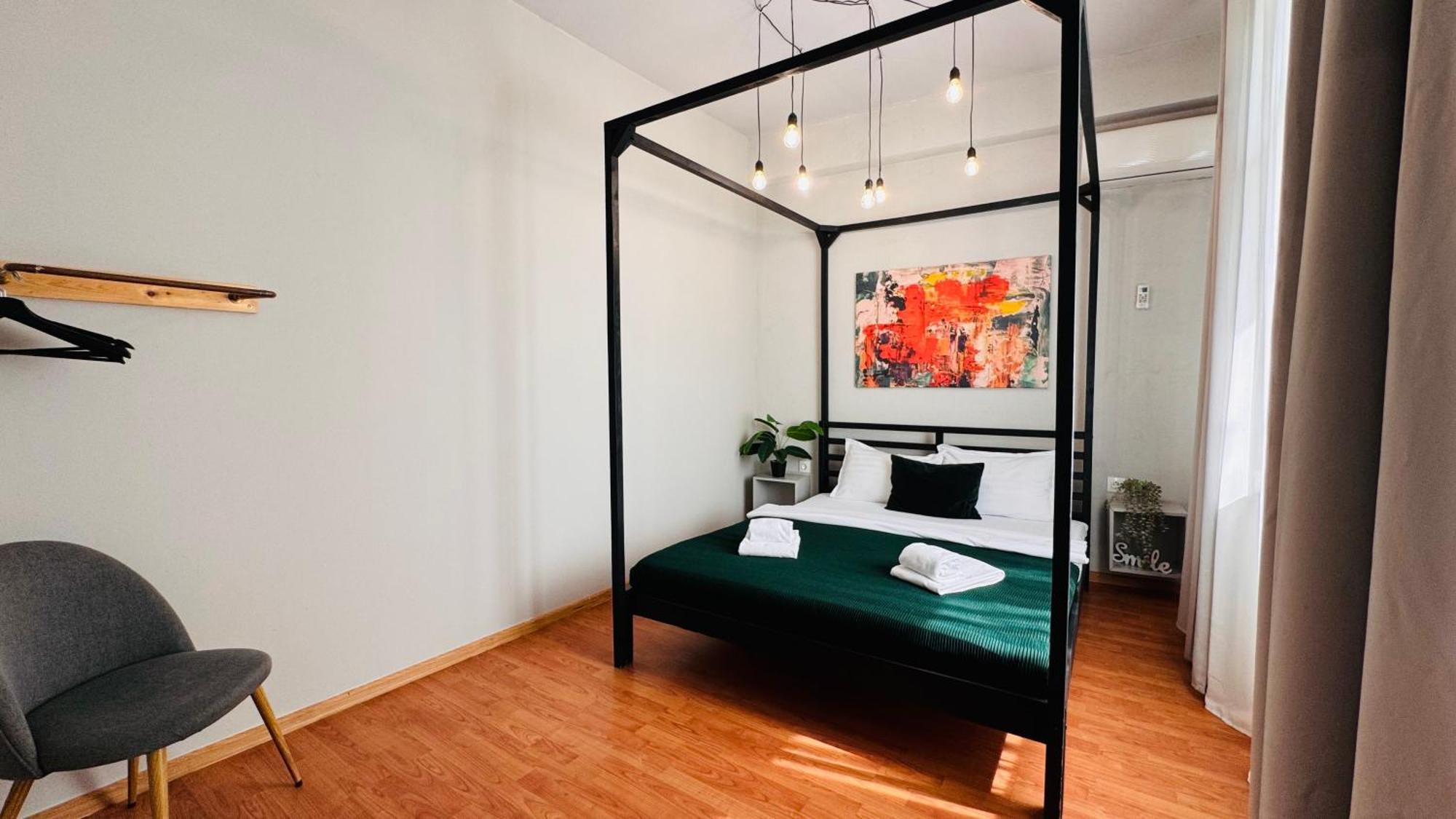 Ideal Home - Spacious & Modern Accommodation Near Unirii Square بوخارست المظهر الخارجي الصورة